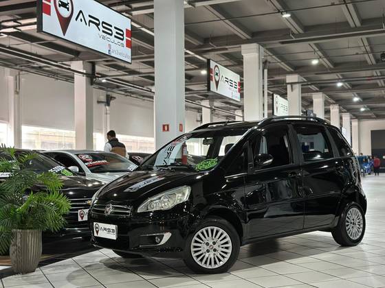 FIAT IDEA 1.4 MPI ATTRACTIVE 8V FLEX 4P MANUAL FIAT IDEA 1.4 MPI ATTRACTIVE 8V FLEX 4P MANUAL